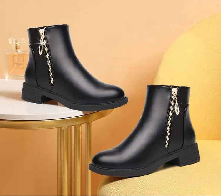 Chic and Functional Isla Boot